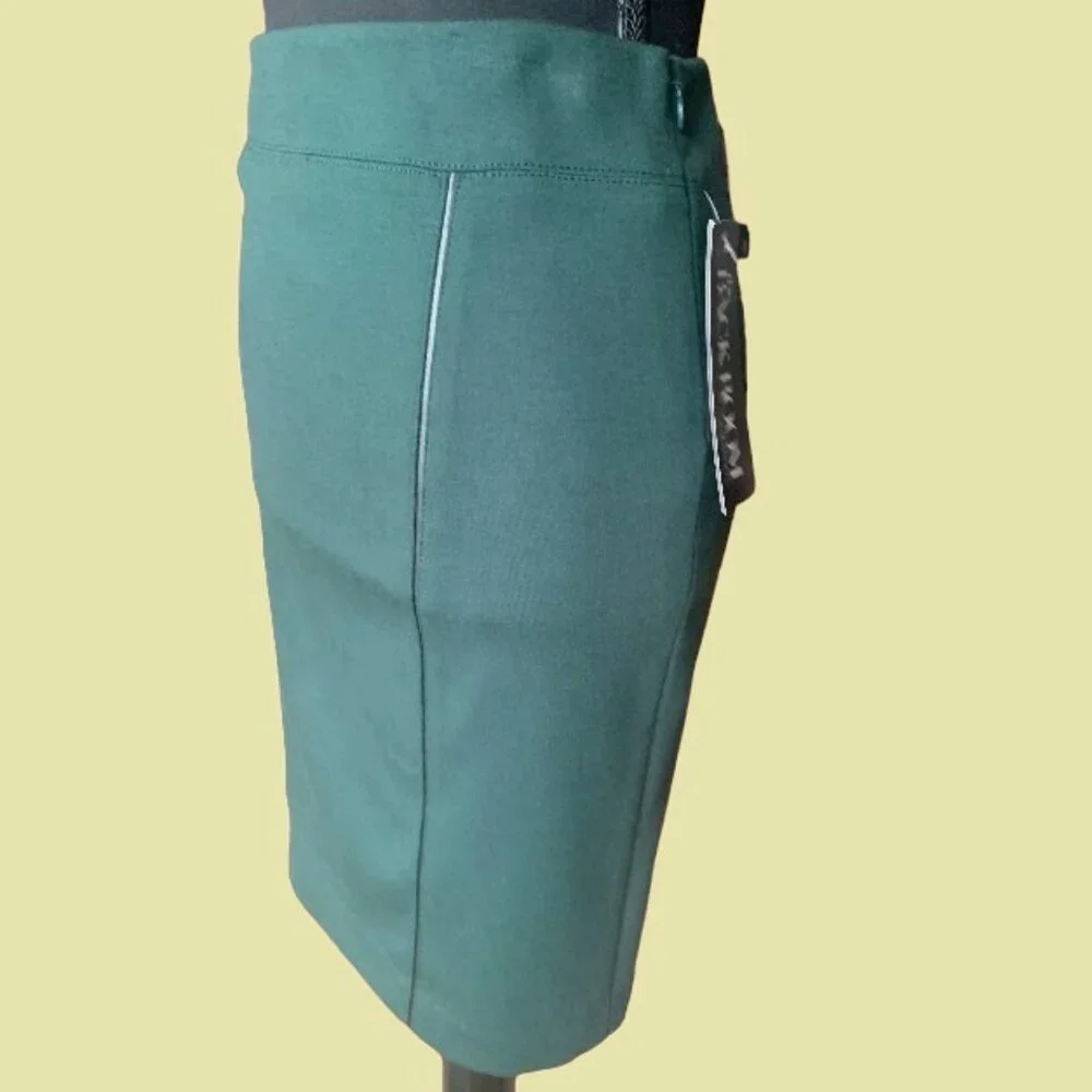 TAHARI Evergreen Pencil Skirt - Picture 3 of 7